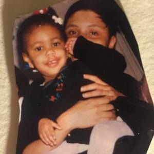 Meet your Posher, Haneefa